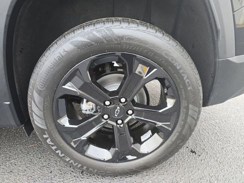 New 2026 Chevrolet Equinox LT w/ Convenience Package II image 32