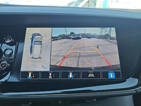 Used 2021 Buick Envision Avenir w/ Technology Package II AWD/4WD image 23