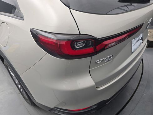 Used 2024 MAZDA CX-90 3.3 Turbo w/ Preferred Plus AWD/4WD image 15