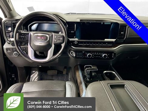 Used 2022 GMC Sierra 1500 Elevation w/ Elevation Premium Package AWD/4WD image 25