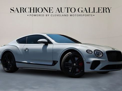 Used 2020 Bentley Continental GT image 1