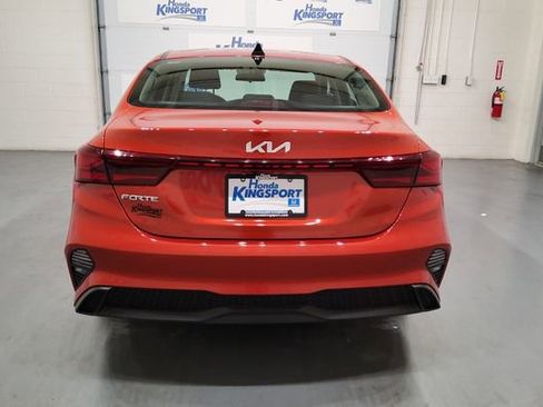 Used 2024 Kia Forte LXS FWD image 11
