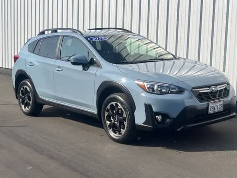 Certified 2022 Subaru Crosstrek 2.0i Premium w/ Popular Package #2 image 8