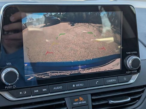 Used 2020 Nissan Altima 2.5 SR FWD image 23