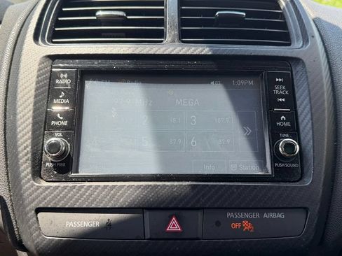 Used 2022 Mitsubishi Outlander Sport FWD image 17