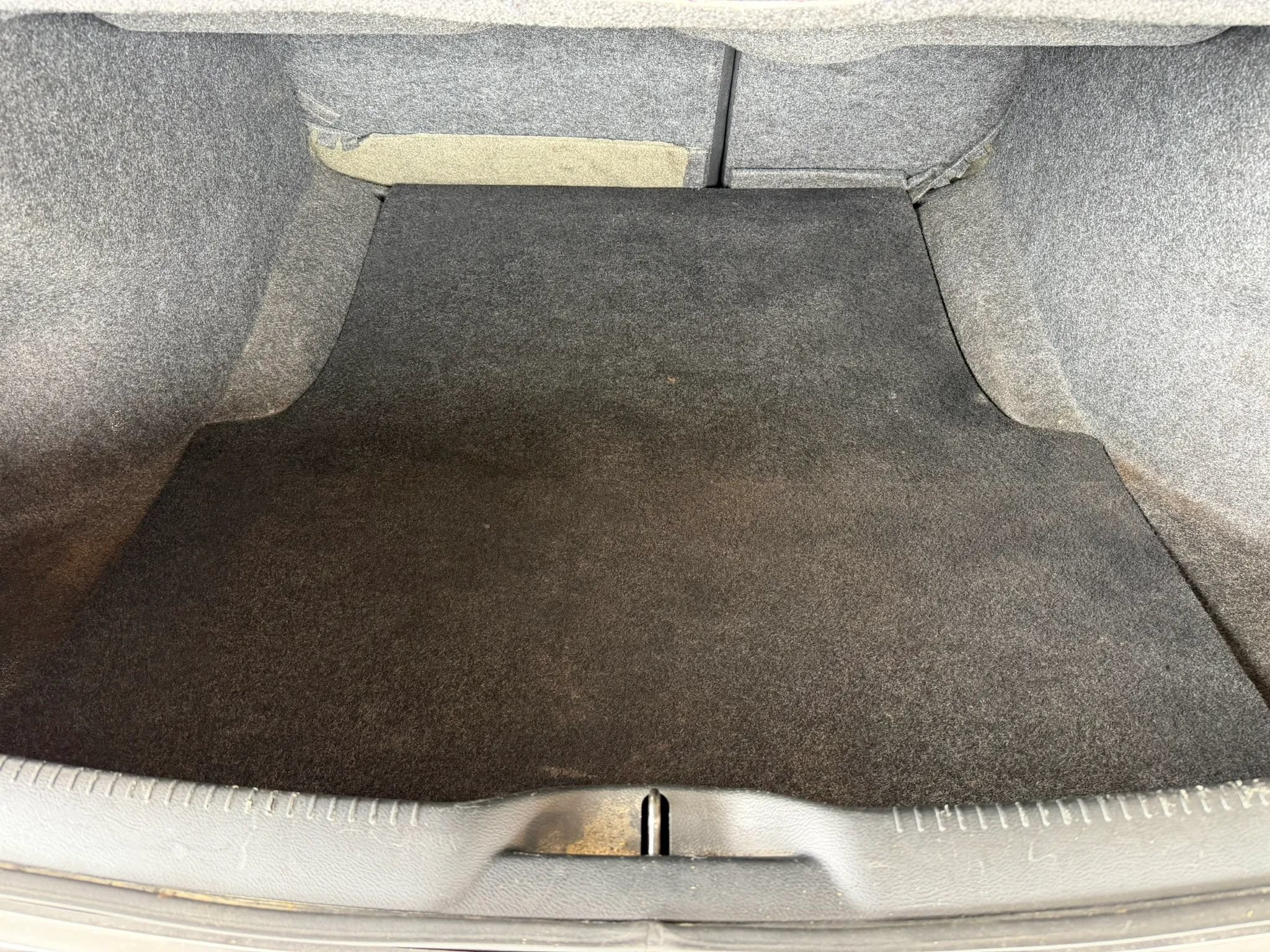 Used 2013 Chrysler 300 RWD image 11