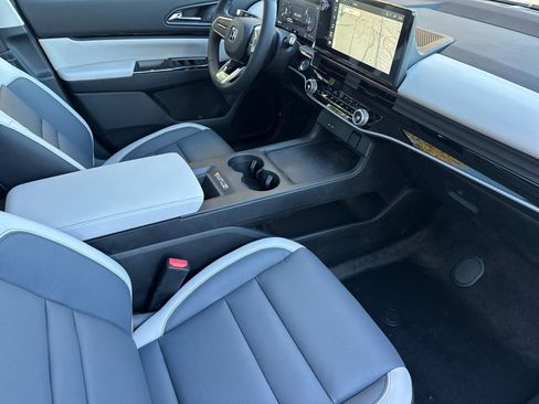 New 2026 Honda Prologue Touring image 18