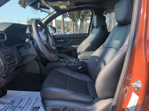 Certified 2025 Toyota Tacoma TRD Off-Road w/ TRD Off Road Premium Package image 16