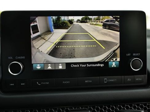 Certified 2025 Honda HR-V Sport image 36
