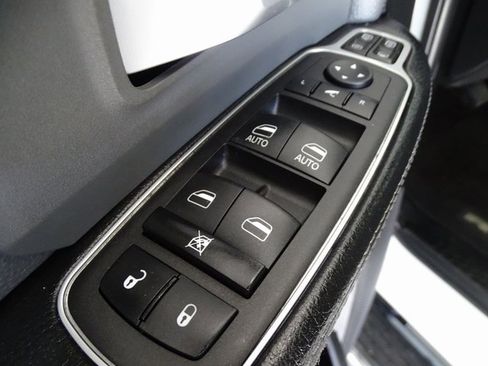 Certified 2023 RAM 3500 Big Horn w/ Level 1 Equipment Group image 10