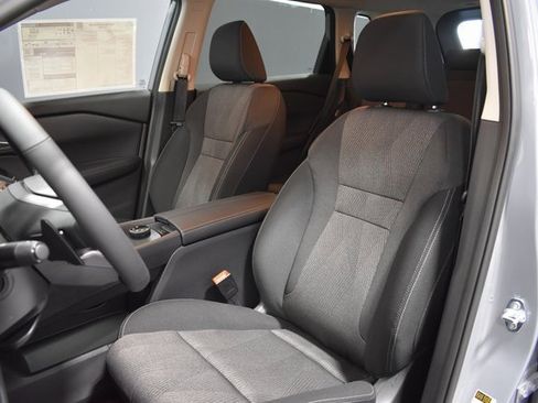 New 2026 Nissan Rogue SV w/ Cold Weather Package image 5