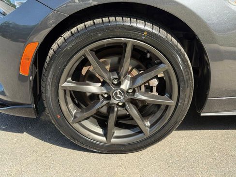 Used 2016 MAZDA MX-5 Miata Club RWD image 18