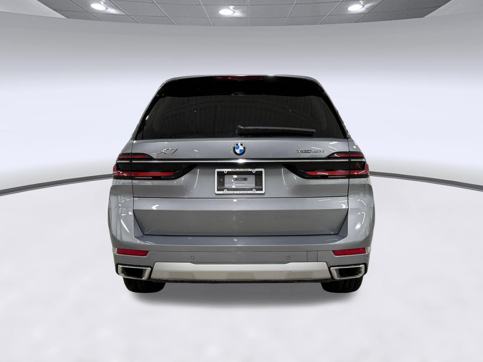 Used 2025 BMW X7 xDrive40i AWD/4WD image 9