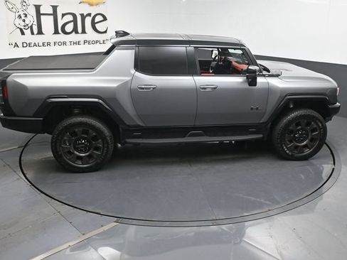 Used 2026 GMC Hummer EV 4x4 Crew Cab w/ Carbon Fiber Edition Package image 39