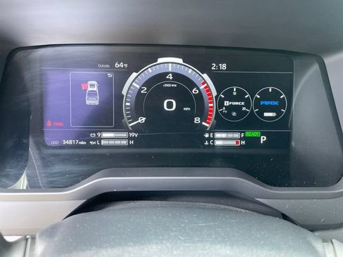 Used 2024 Toyota Tundra Limited w/ TRD Off-Road Package AWD/4WD image 9