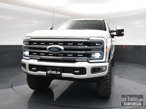 Used 2024 Ford F250 Platinum w/ Tremor Off-Road Package image 54