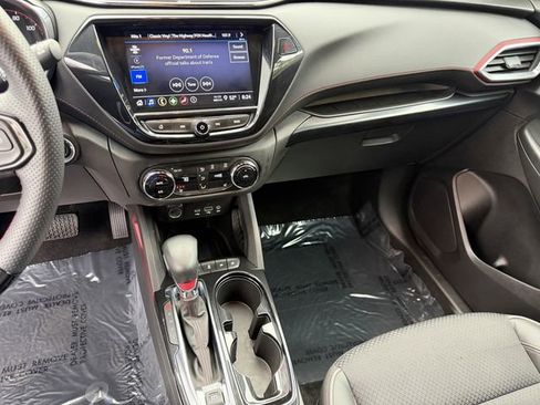 Used 2023 Chevrolet TrailBlazer RS w/ Convenience Package image 15