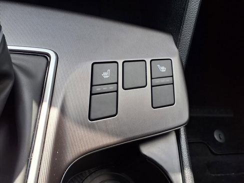 Used 2026 Kia Sportage EX w/ EX Panorama Roof Package image 16