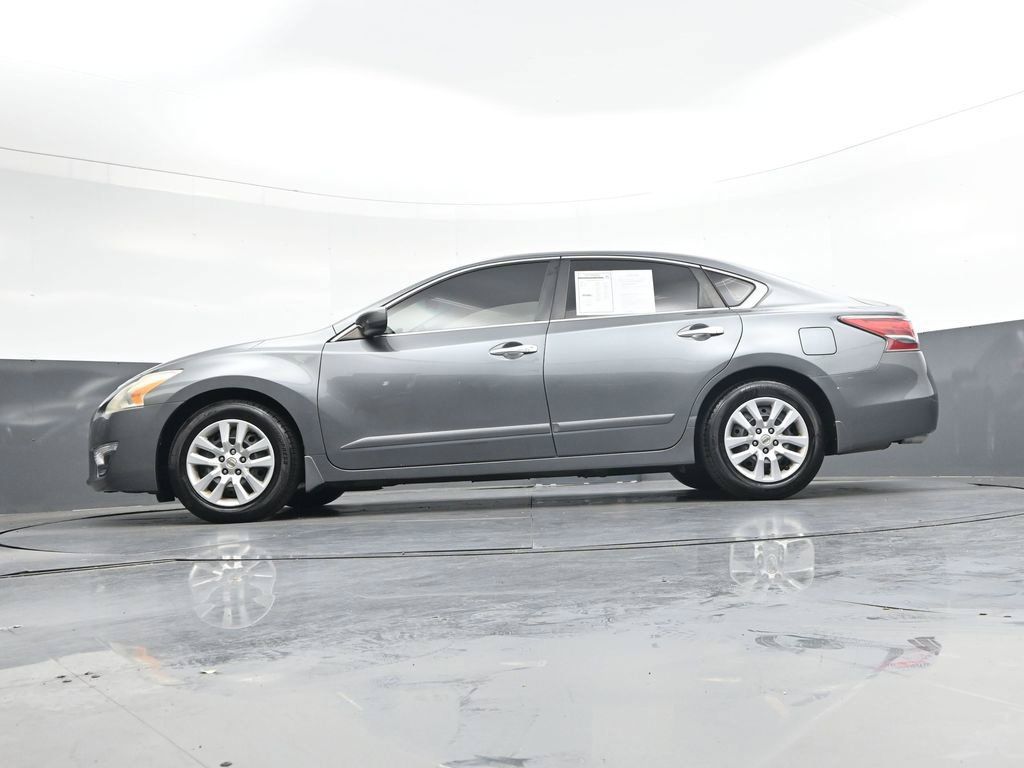 Used 2015 Nissan Altima 2.5 S w/ Power Driver Seat Package FWD image 39
