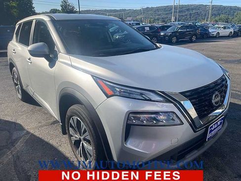 Used 2023 Nissan Rogue SV AWD/4WD image 5