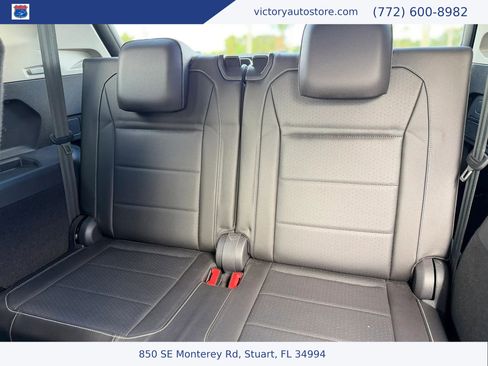 Used 2021 Volkswagen Tiguan SEL FWD image 35