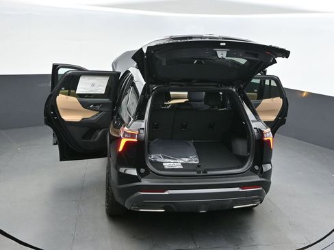 New 2026 Chevrolet Equinox ACTIV w/ Convenience Package III image 49