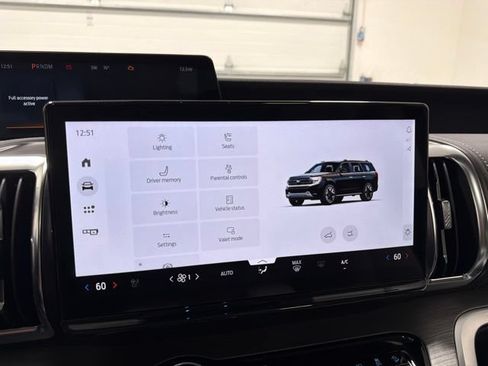 New 2027 Ford Expedition Platinum w/ Platinum Ultimate Package AWD/4WD image 25