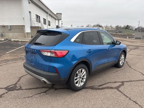 Used 2021 Ford Escape SE w/ Convenience Package image 7
