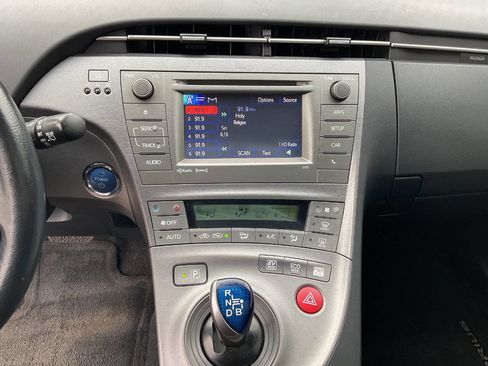 Used 2015 Toyota Prius Persona Series image 23