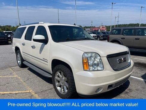 Used 2013 GMC Yukon XL Denali RWD image 24