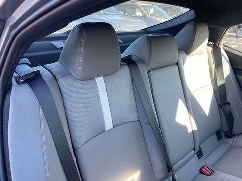 Used 2025 Toyota Camry SE w/ Multimedia Upgrade Package image 6