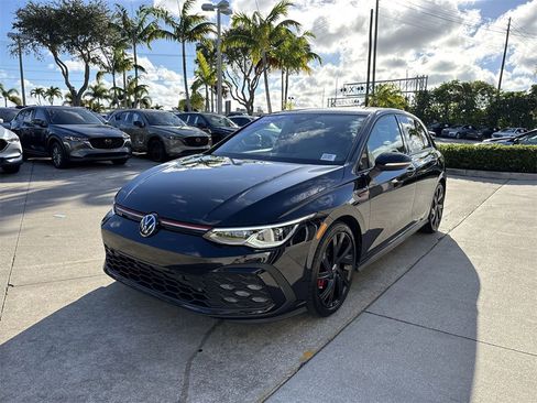 Used 2022 Volkswagen GTI SE image 10