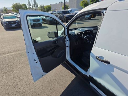 Used 2020 Ford Transit Connect XL FWD image 33