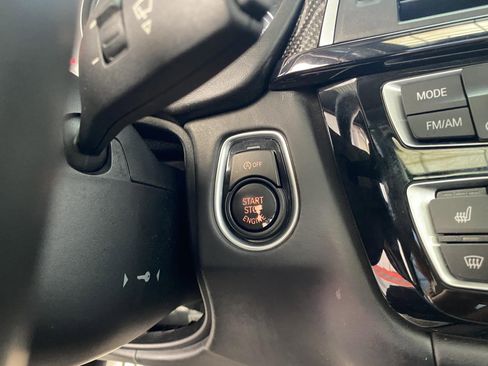 Used 2017 BMW M3 image 25