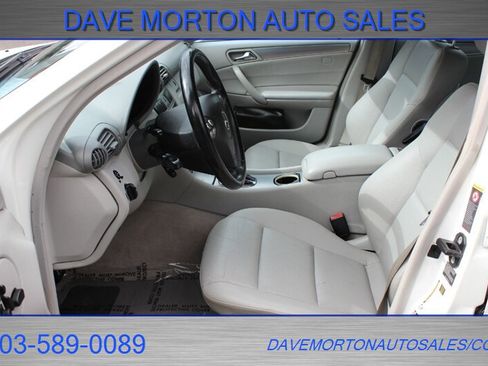 Used 2006 Mercedes-Benz C 230 Sedan image 10