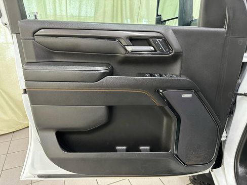 Used 2024 GMC Sierra 2500 AT4 w/ AT4 Premium Plus Package AWD/4WD image 37
