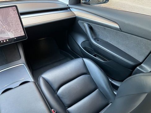 Used 2021 Tesla Model 3 Long Range AWD/4WD image 18