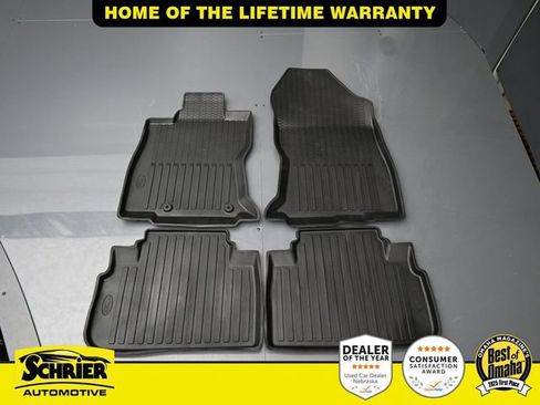 Used 2024 Subaru Forester Premium image 39