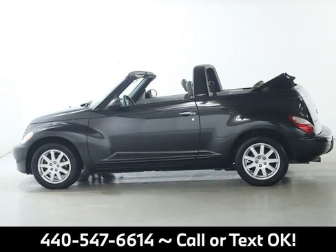 Used 2008 Chrysler PT Cruiser Touring image 4