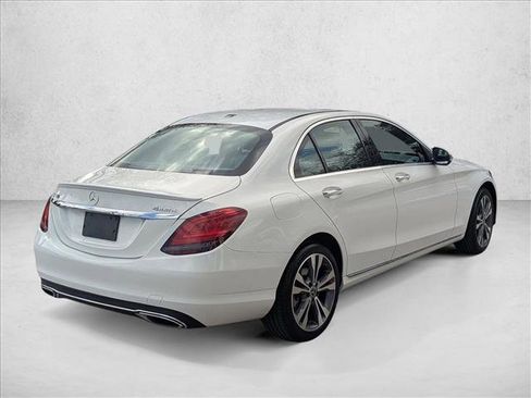 Used 2019 Mercedes-Benz C 300 4MATIC Sedan image 5