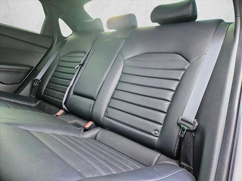 Used 2023 Kia Forte GT-Line w/ GT-Line Premium Package image 17