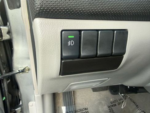Used 2007 Subaru Forester 2.5X AWD/4WD image 32