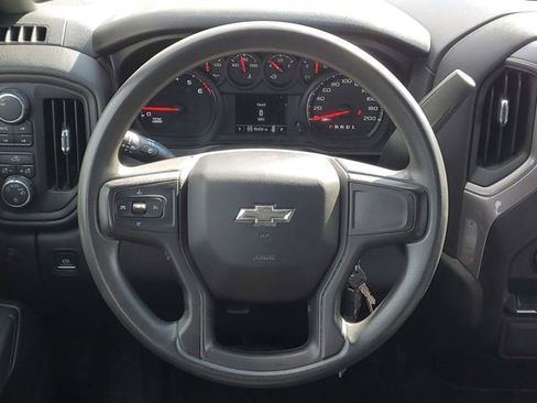 Used 2020 Chevrolet Silverado 1500 Custom Trail Boss w/ Custom Convenience Package AWD/4WD image 30