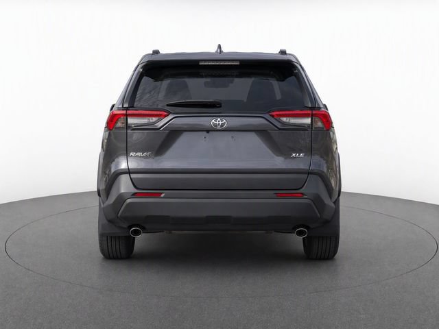 Used 2024 Toyota RAV4 XLE w/ Convenience Package FWD image 7