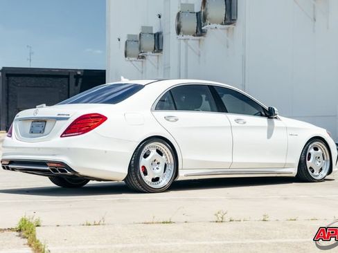 Used 2014 Mercedes-Benz S 63 AMG 4MATIC Sedan image 6