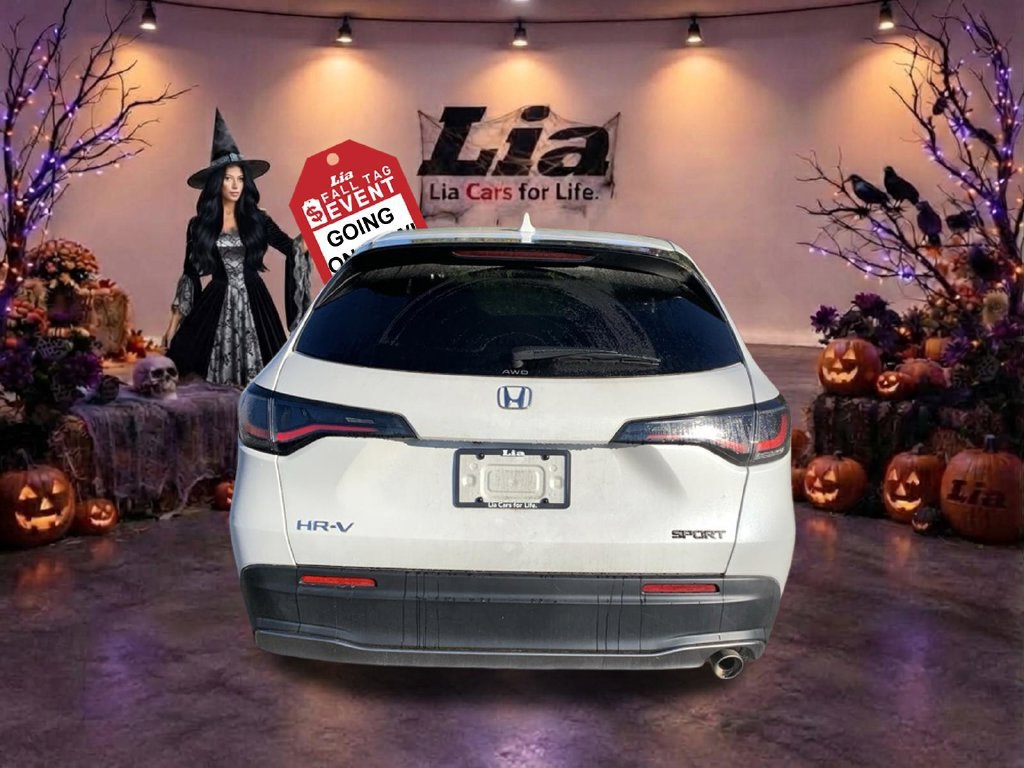 Used 2024 Honda HR-V Sport image 4