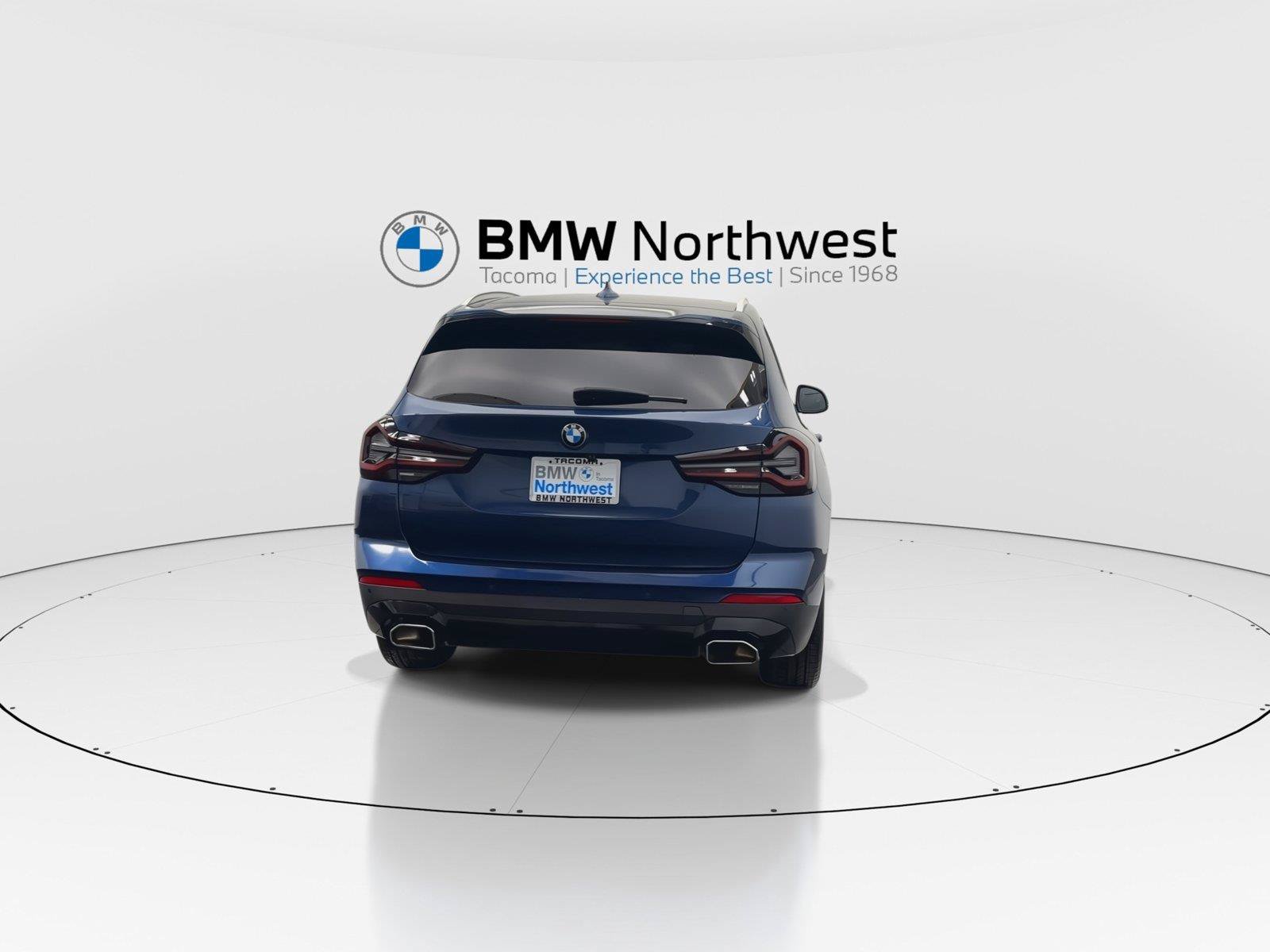 Used 2023 BMW X3 xDrive30i w/ Convenience Package AWD/4WD image 2