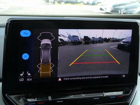 Used 2022 Volkswagen ID.4 Pro image 7