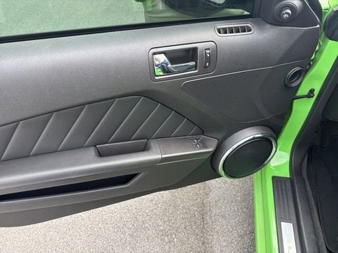 Used 2013 Ford Mustang GT Premium w/ Security Pkg image 14