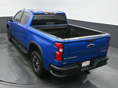 Used 2022 Chevrolet Silverado 1500 ZR2 image 35